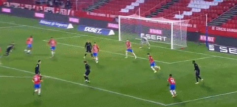 天空：狼堡计划冬窗签下菲尔克鲁格以及小蜜蜂中卫阿耶