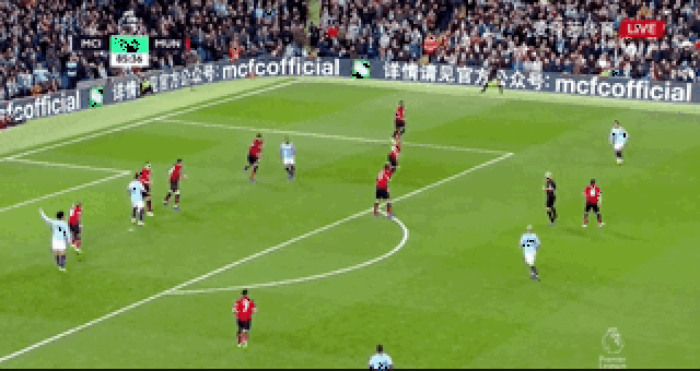 意甲爆笑剧场：绿黑小旋风VS紫百合魔法团，今晚谁家厨房不冒烟？