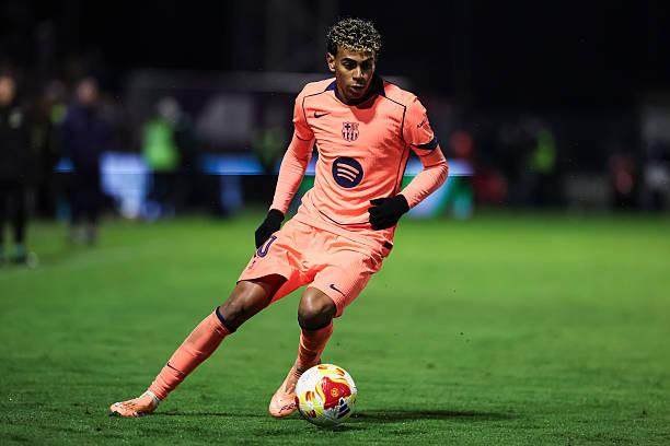 TA：利物浦签不下伊萨克也不会盲目买人；斯洛特想补充中后卫